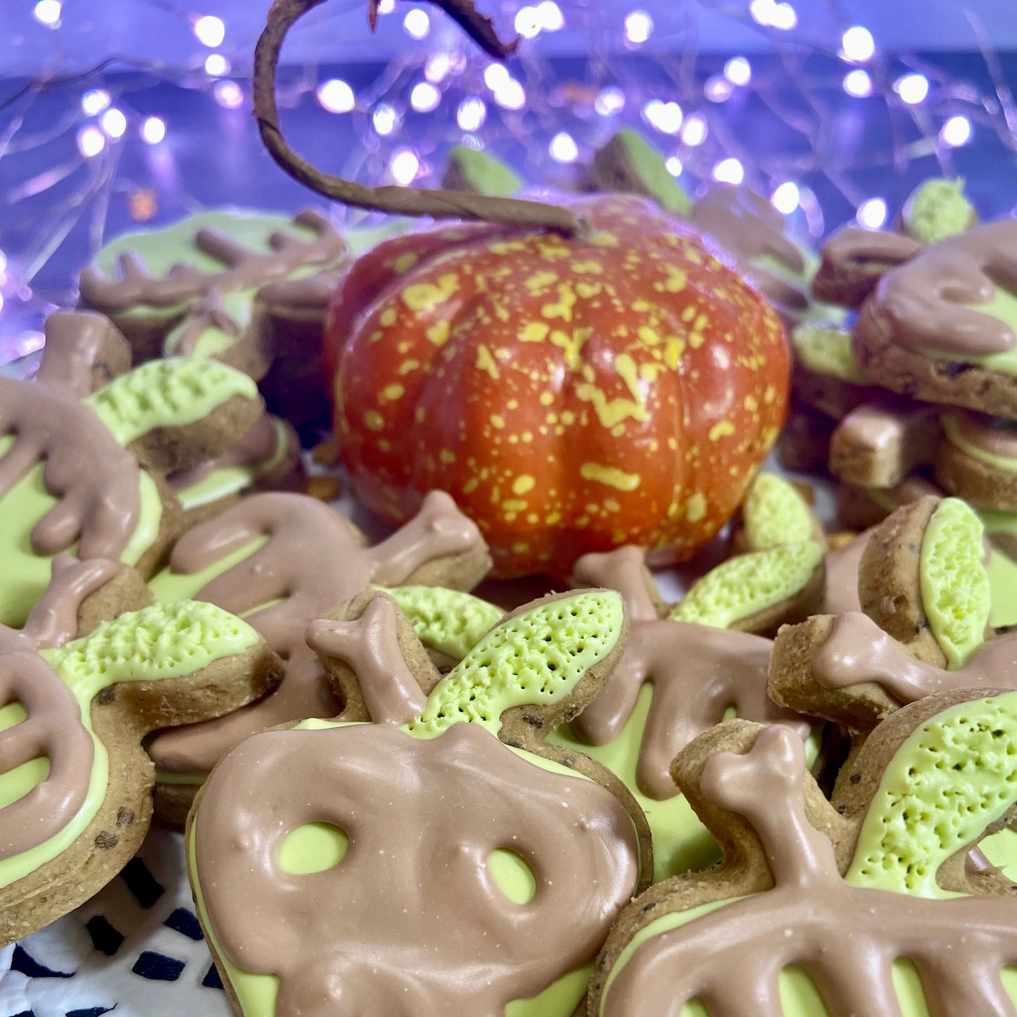 "Harvest Caramel Apple" Gift Set Certified Lookie-a-Tookie™ Canine Cookies, Fall Dog Treats