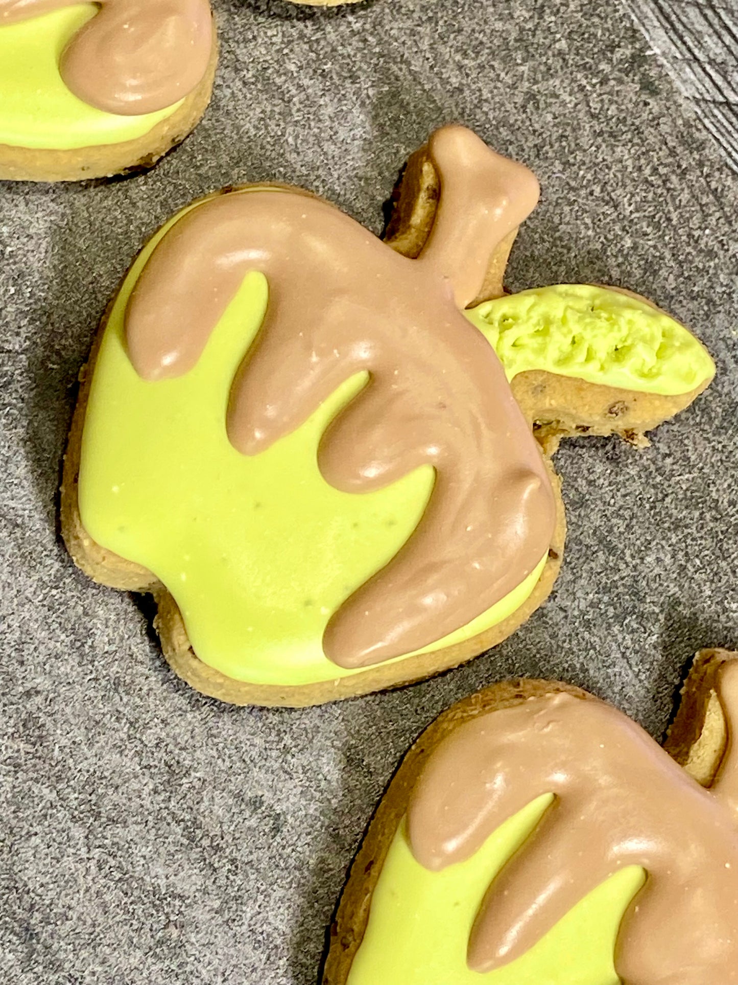 "Harvest Caramel Apple" Gift Set Certified Lookie-a-Tookie™ Canine Cookies, Fall Dog Treats
