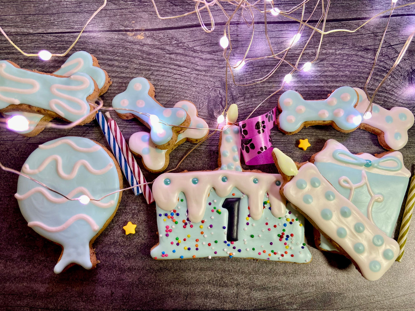 “Cake & Candle" Gift Set Certified Lookie-a-Tookie™ Canine Cookies, Birthday Dog Treats 🕯️ 🎂✨🐾