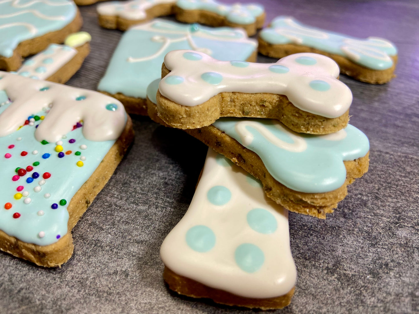 “Cake & Candle" Gift Set Certified Lookie-a-Tookie™ Canine Cookies, Birthday Dog Treats 🕯️ 🎂✨🐾