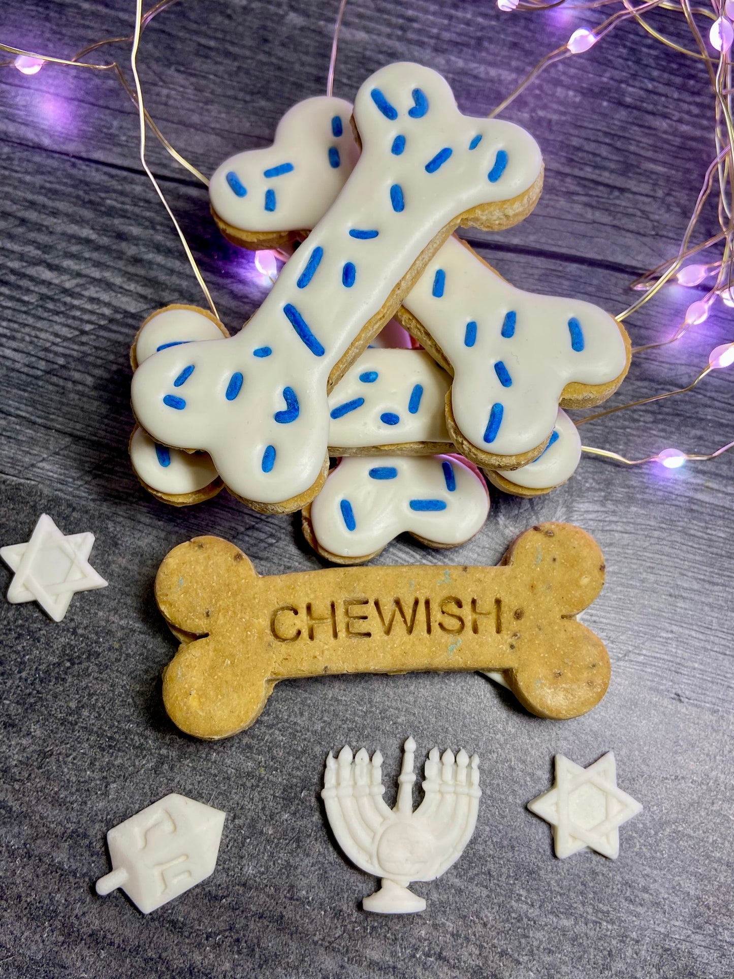 "HANUKKAH HOUND" Gift Set Certified Lookie-a-Tookie™ Canine Cookies, Jewish Dog Treats 🕯️✡️