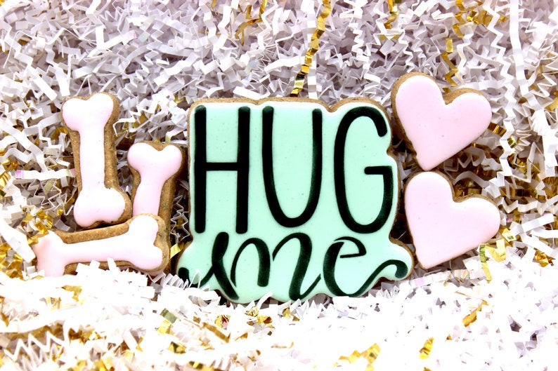 ‘Hug Me” Canine Cookie Gift Set