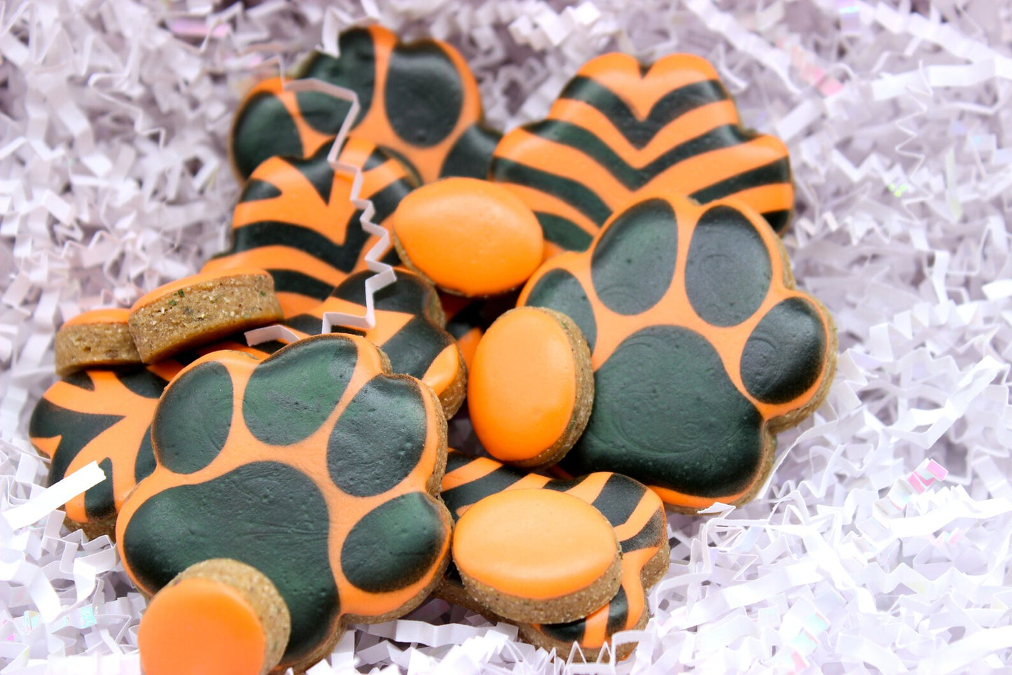 “Go Get ’Em Tiger" Gift Set Certified Lookie-a-Tookie™ Canine Cookies, Tiger Dog Treats 🐅🐾