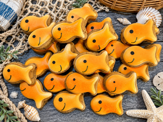 Go Fish™ Bite-Size Canine Cookie Gift Set 🎣🐾