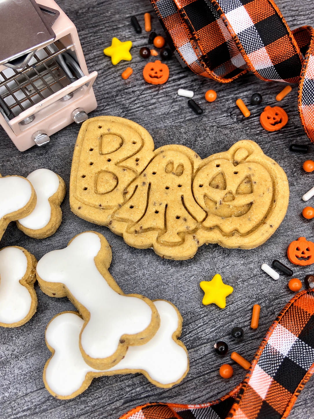 "Boo Bunch" Canine Cookie Box Gift Set 👻🎃🐾