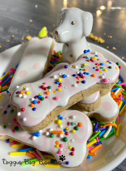 “Cake and Candle” Canine Cookie Gift Set 🎂✨🐾