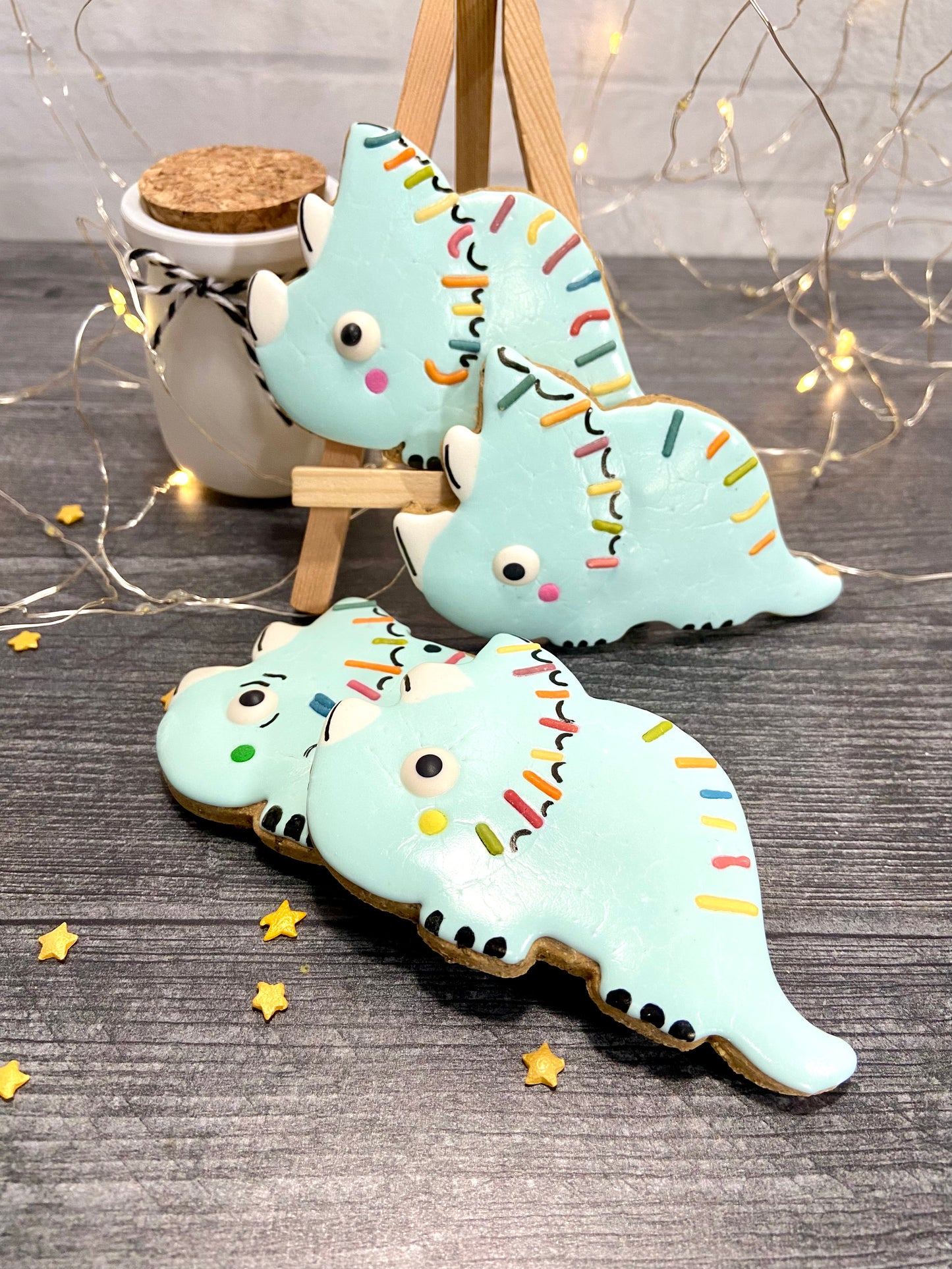 "JURASSIC BARK" CANINE COOKIE GIFT SET