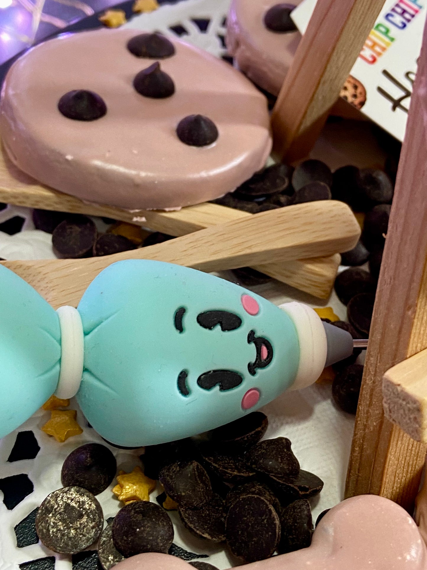 ⭐"CHIP CHIP HOORAY" real CAROB CHIPS canine cookie GIFT BOX SET, W/Tag and Nut-Free option Available!