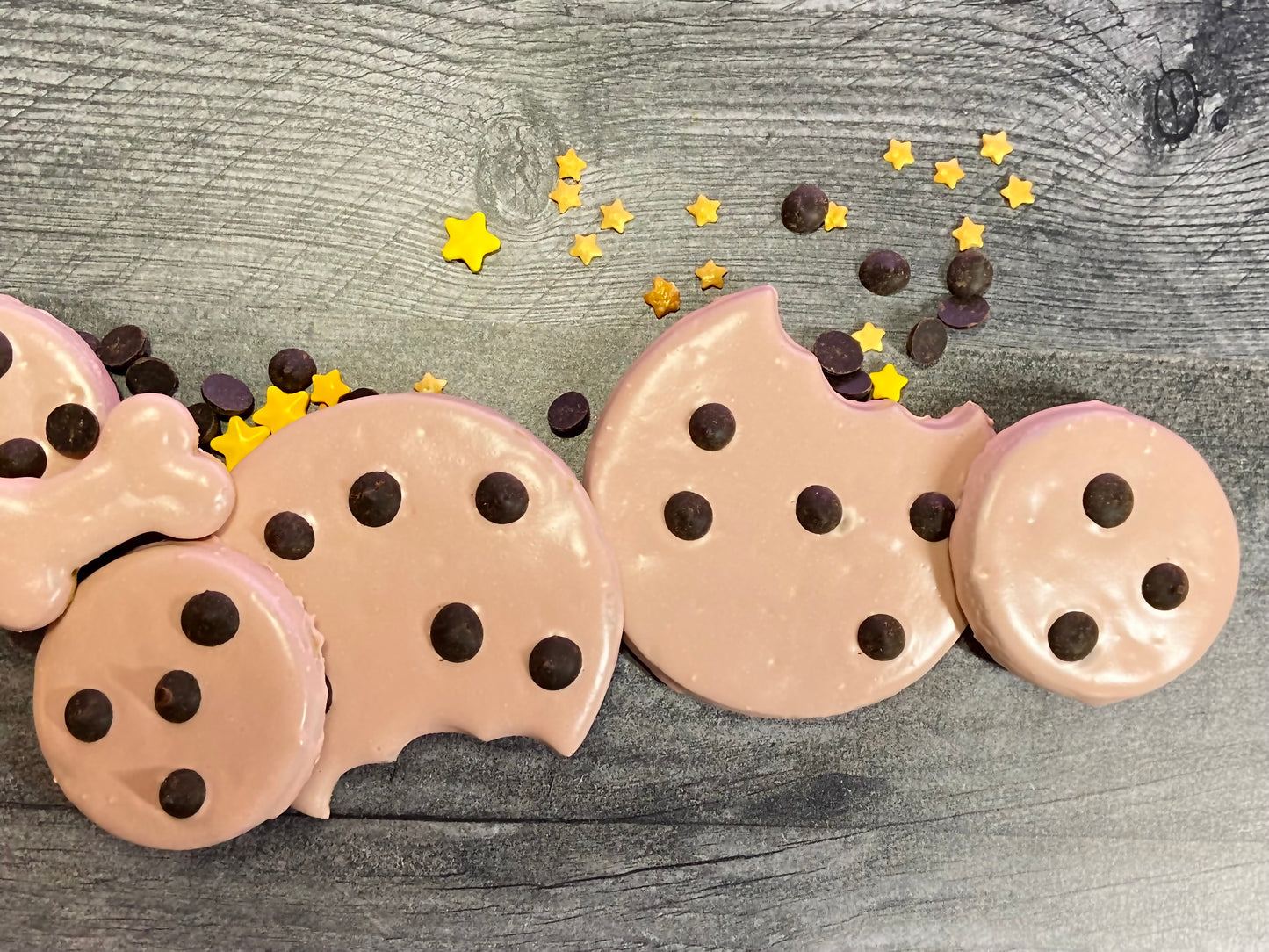 ⭐"CHIP CHIP HOORAY" real CAROB CHIPS canine cookie GIFT BOX SET, W/Tag and Nut-Free option Available!