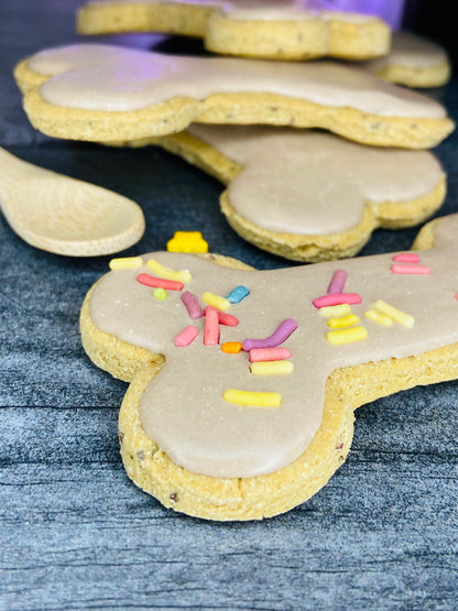 Carob Kisses Canine Cookie Gift Set 🍃🤎💋