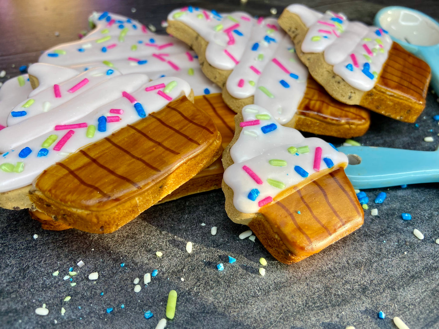 "Pupcake Party Pack" Gift Box 🎉🧁🐾