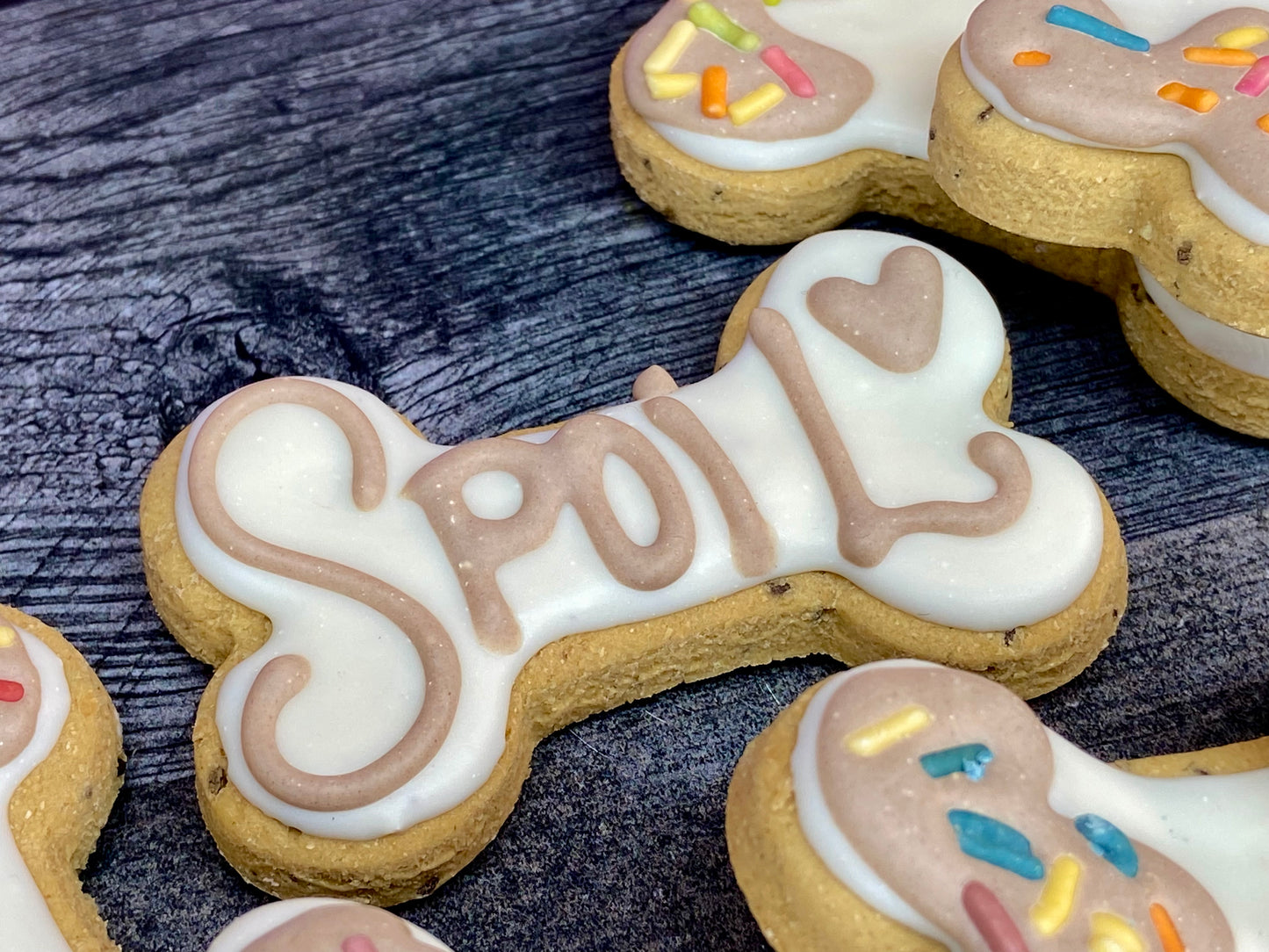 “Spoil” Canine Cookie Gift Set 🐾🤍