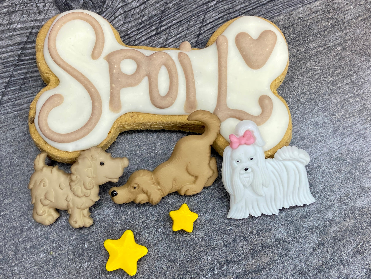 “Spoil” Canine Cookie Gift Set 🐾🤍