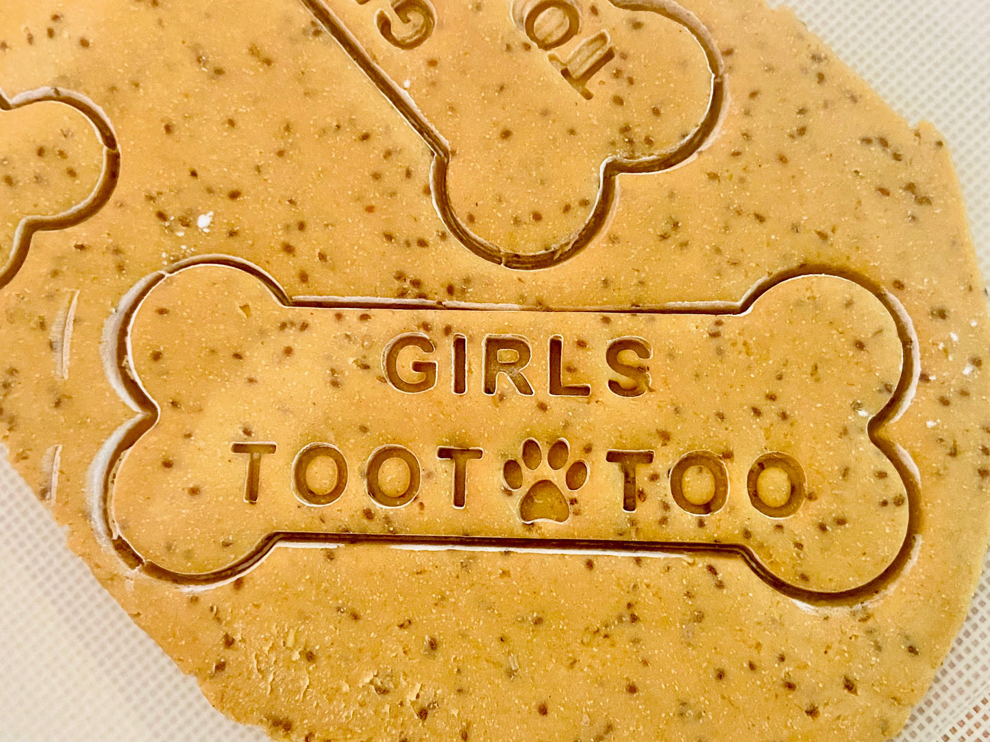 😂💨🐾 Hey Tootie Cutie Canine Cookie Gift Sets - 3 options available