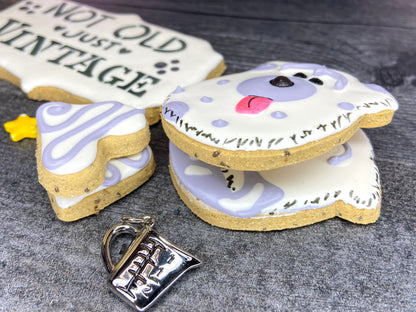 🤍🐾 “NOT OLD Just VINTAGE” Canine Cookie GIFT SET
