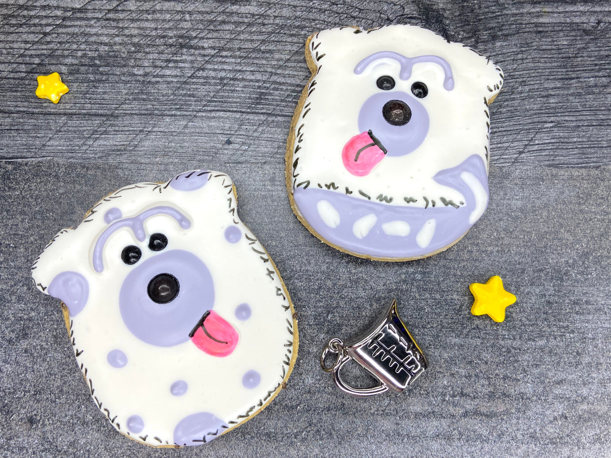 🤍🐾 “NOT OLD Just VINTAGE” Canine Cookie GIFT SET