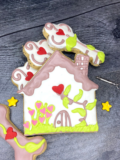 “Love Grows Here” Canine Cookie Gift Box Set🏡🐾🤍