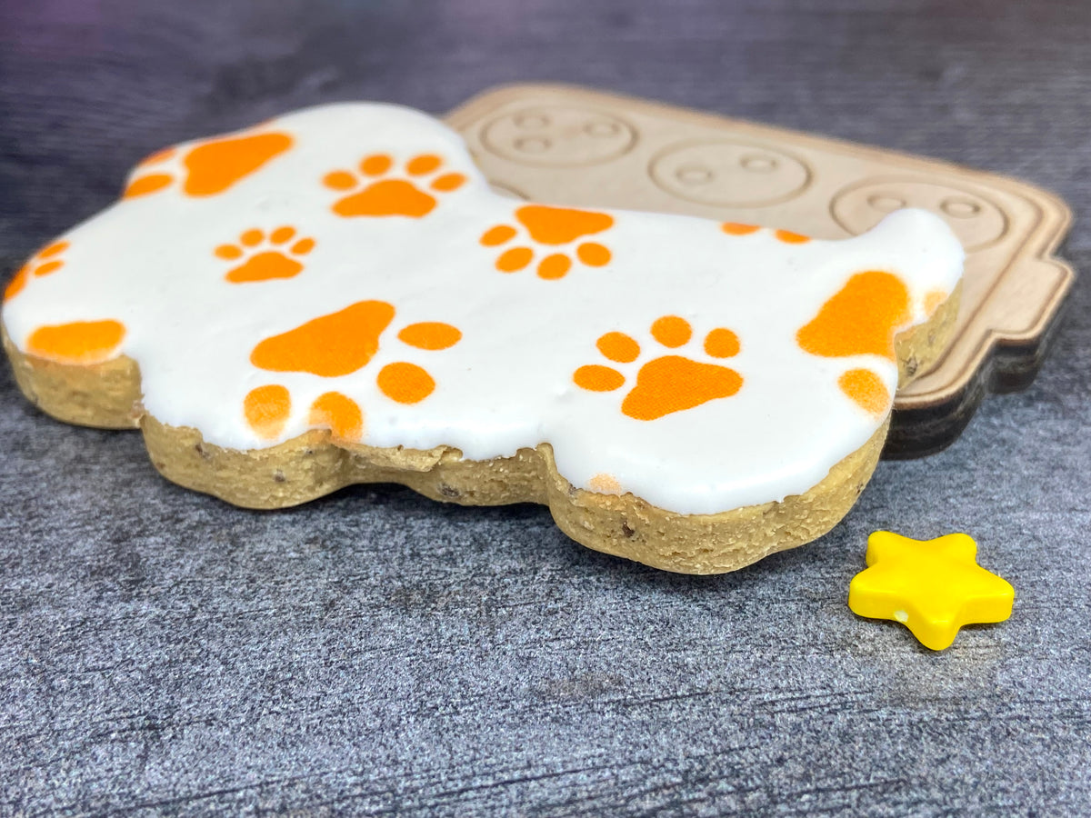 "The Howl-o-Weenie" Canine Cookie Box Gift Set 👻🎃🐾