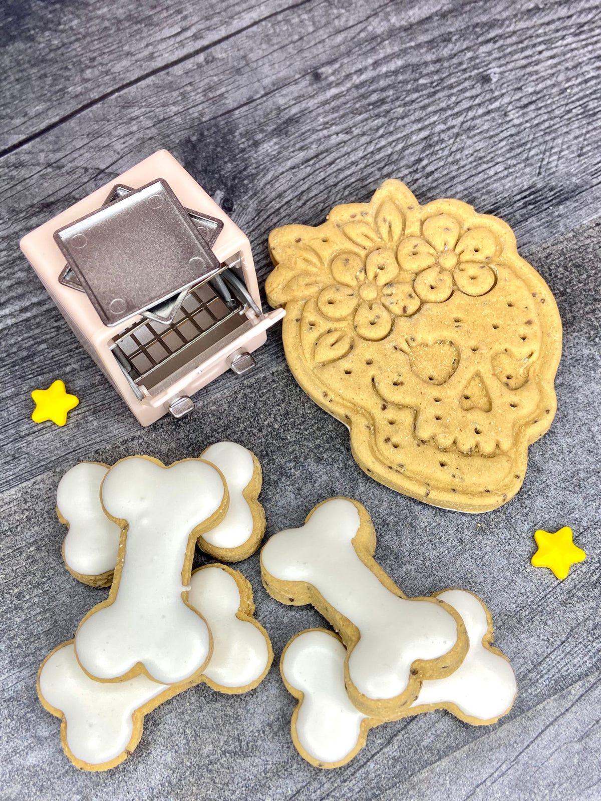 BOO-tiful Bones" Canine Cookie Box Gift Set 💀🌸🐾