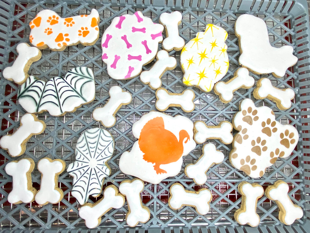 "Boo Bunch" Canine Cookie Box Gift Set 👻🎃🐾