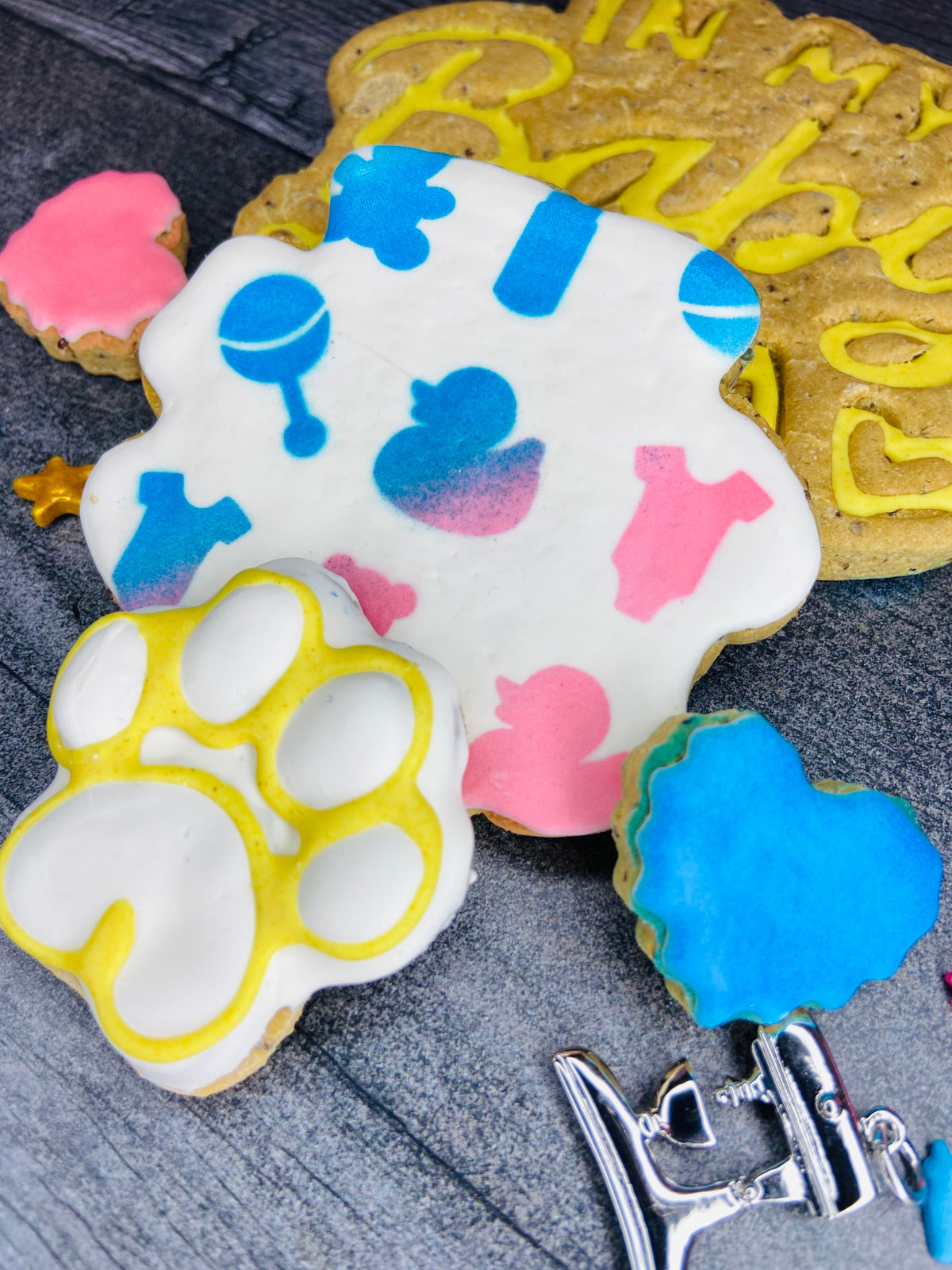 IN MY BABY ERA 🩷🐾  Fur-Mom Canine Cookie Gift Set  Puppy Celebration