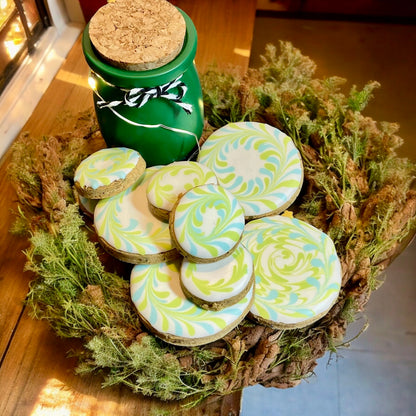 Wondrous Wreath” Canine Cookie Gift Set