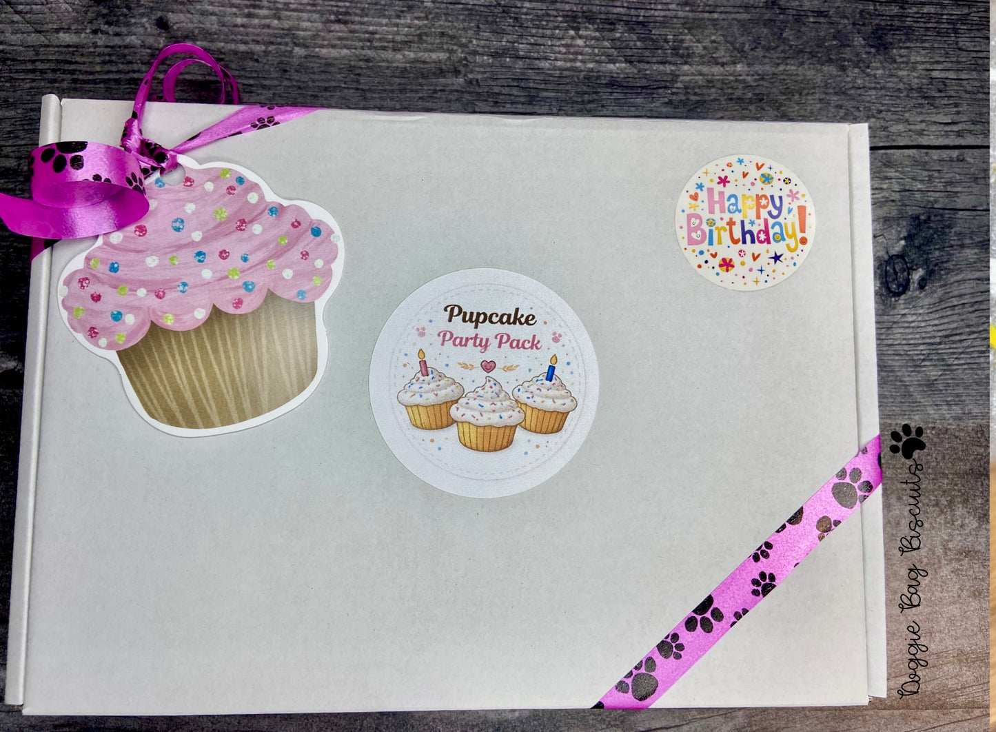 "Pupcake Party Pack" Gift Box 🎉🧁🐾