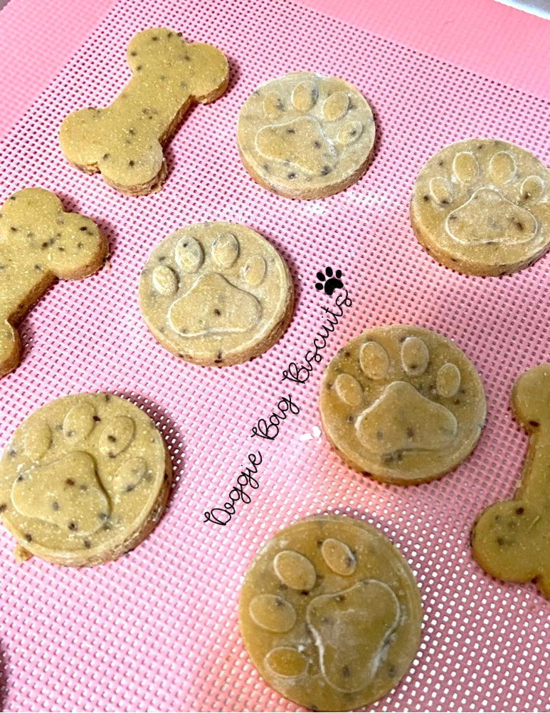 "Canine Coins"  Bite-Size Canine Cookie Gift Set 💰🐾