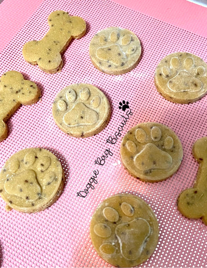 "Canine Coins"  Bite-Size Canine Cookie Gift Set 💰🐾