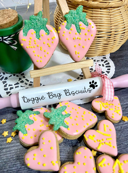 ”Sweetheart Berries” Canine Cookie Gift Set🍓🍓🍓