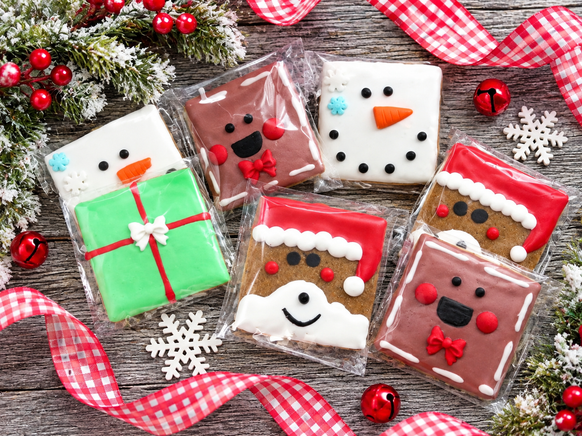 Christmas Crew™ Canine Cookie Gift Set 🎄🐾