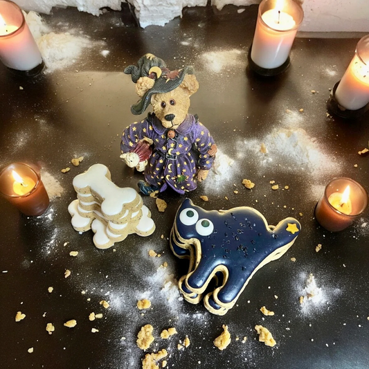 PURR-FECTLY STARTLED” Halloween Canine Cookie Gift Sets🐾🎃🦴🐱