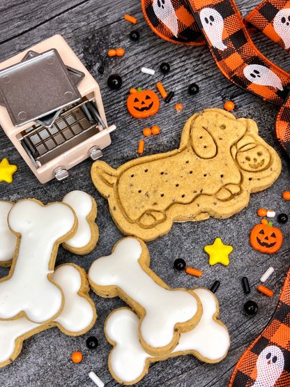 "The Howl-o-Weenie" Canine Cookie Box Gift Set 👻🎃🐾