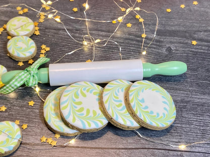 Wondrous Wreath” Canine Cookie Gift Set