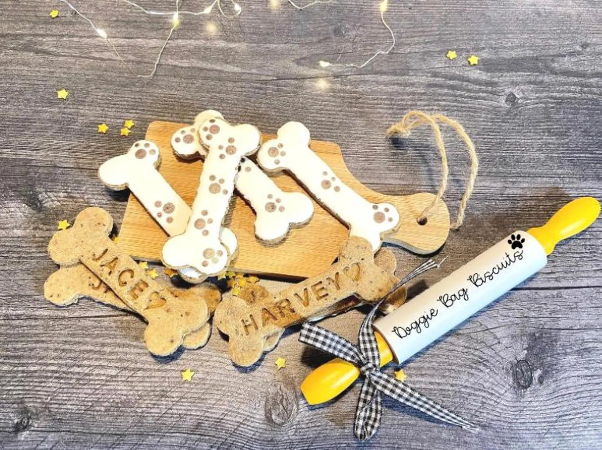 Name & Nibble™ Personalized Canine Cookie Gift Set ✒️🐾