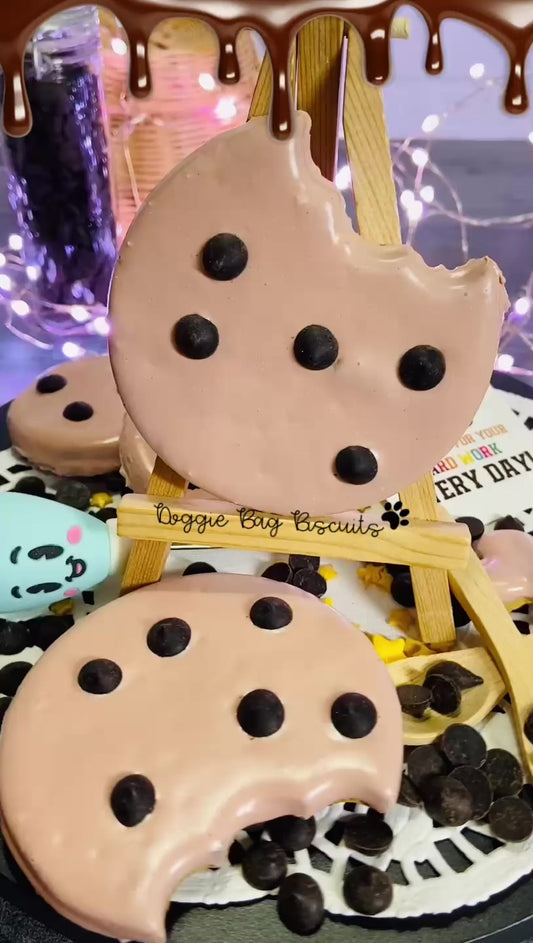 ⭐"CHIP CHIP HOORAY" real CAROB CHIPS canine cookie GIFT BOX SET, W/Tag and Nut-Free option Available!