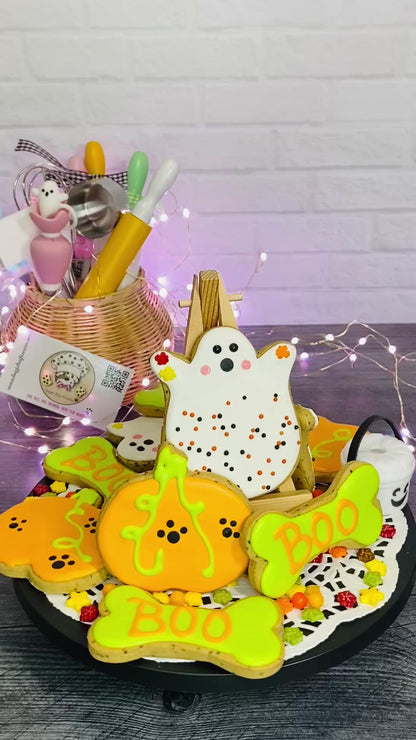 👻🎃🦴 BOO, IT’S FALL! Canine Cookie Gift Set