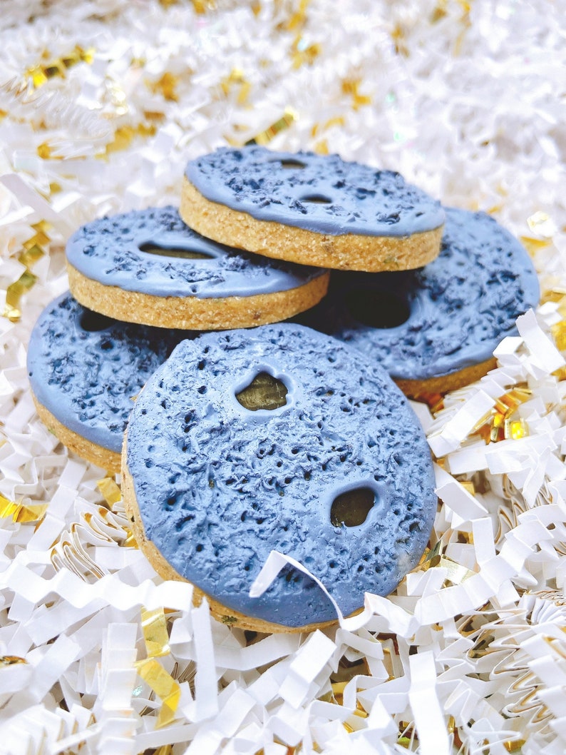 “Moon & Back” Canine Cookie Gift Set