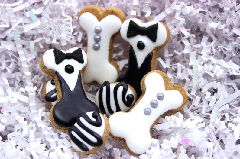 “Wonderful Wedding” Canine Cookie Gift Sets with 3 Options!